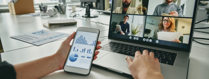 Article 25 : La communication proactive : anticiper pour mieux accompagner